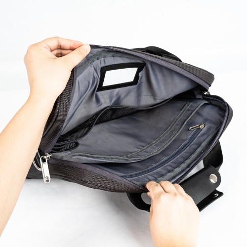 Herrenlaptop diagonaler Computertasche