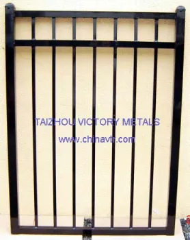 Decorative Iron Gate (VTR-FM07ASSG)