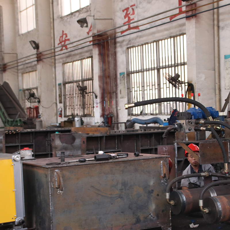 hydraulic baling press