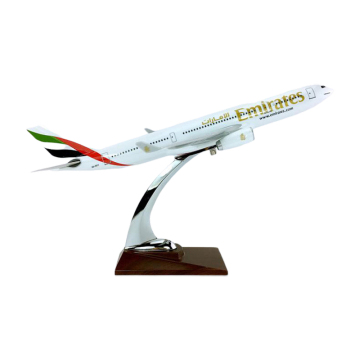 30 cm 1: 250 żywica Emirates Airways A330-200 STATYCZNA SYMULACJA MODINKU PASAMENTU