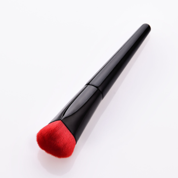 Heart shaped Face Sculpting Foundation Brush