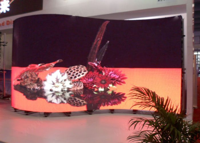 curved led display