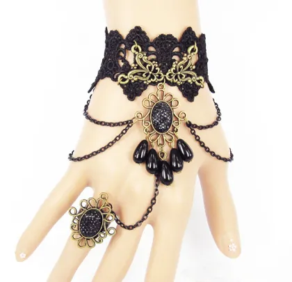 Vogue Retro Alloy Gemstone Italian Lace Bracelet With Ring