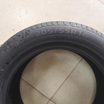 Los mejores neumáticos 205/55 R16: una guía completa para automóviles, camiones y pasajeros