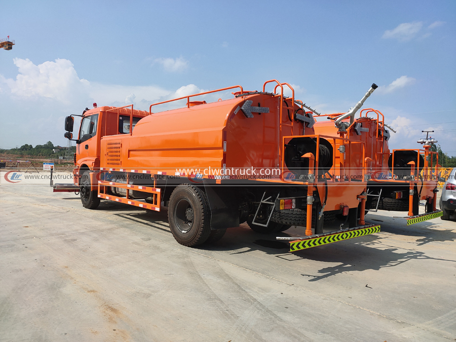 high pressure water jetting truck