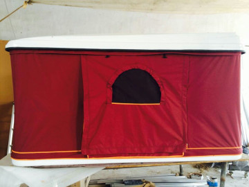 Hardtop Roof Top Tent with Portable Changing Room