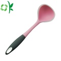 Cucina scanalata del cucchiaio degli strumenti del cucchiaio della minestra dell&#39;utensile del silicone