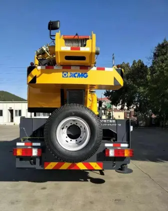 XCMG car carne 25ton 30ton brand new machine