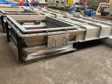 Electric sluice gate damper