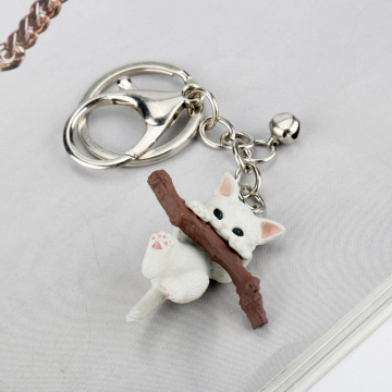 Cute Animal Cat Keychain Naughty Cat With Branch Play Pendant Key Rings Women Bag Keys Hanging Accesosries