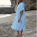 Toalla de playa con capucha de microfibra para adultos