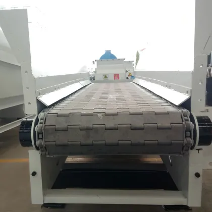 Non-wood materials wood chipper