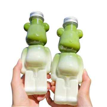 Botella de plástico para mascotas de té de leche en forma de oso