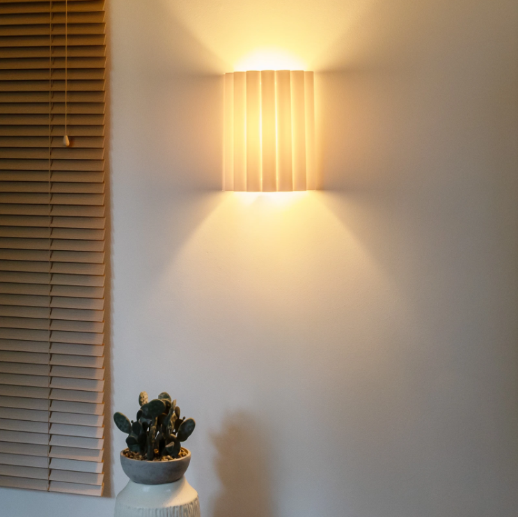 Microfibre shade LED light bulb wall lamp (15)