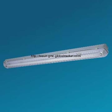 WEATHER PROOF FLUORESCENT FIXTURE