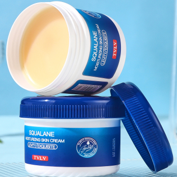 En İyi OEM Fabrikası 70g Vitamin Retinol Nemlendirici Beyazlatıcı Yüz Kremi kırışıklıklar için