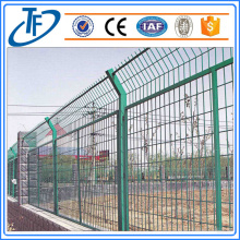 Low carbon square post welded mesh