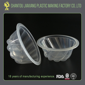 China manufacturers clear disposable yogurt containers