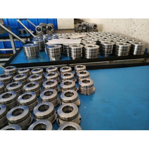 SAE 1045 customized hydraulic cylinder parts