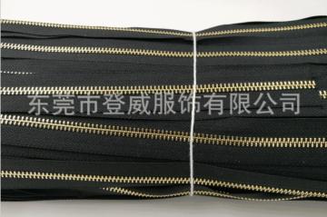 Hot selling high quality YKK zipper