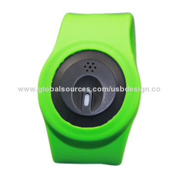 Mini Bluetooth anti-lost kids tracker
