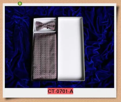 Cummerbund set