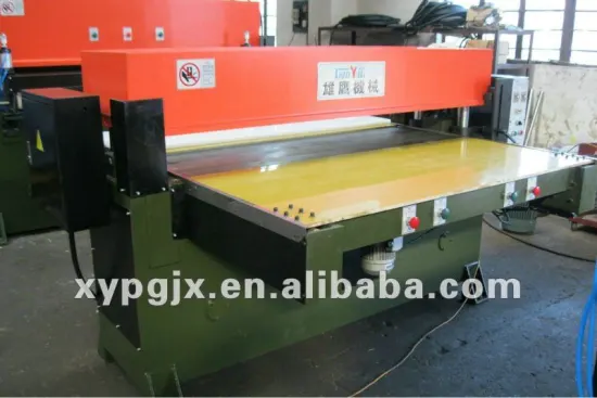 Both sides feeding hydraulic plane footwear cutting machine