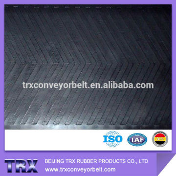 NN200 Conveyor Belt With V Patten In The Surface