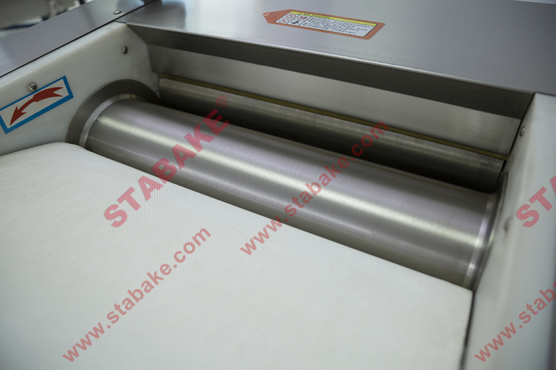 SS304 Automatic Dough Sheeter Machine - Dough Roller