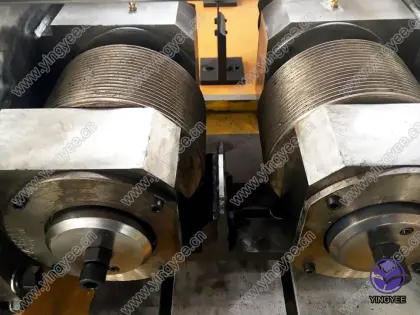 automatic thread rolling rolling machine making