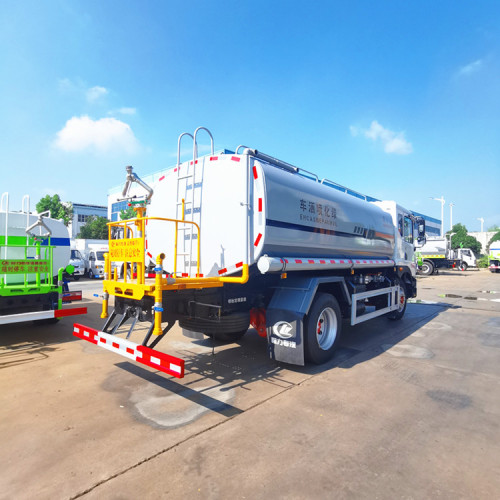 Dongfeng Big Dologa 12cbm Sprinkler Truck