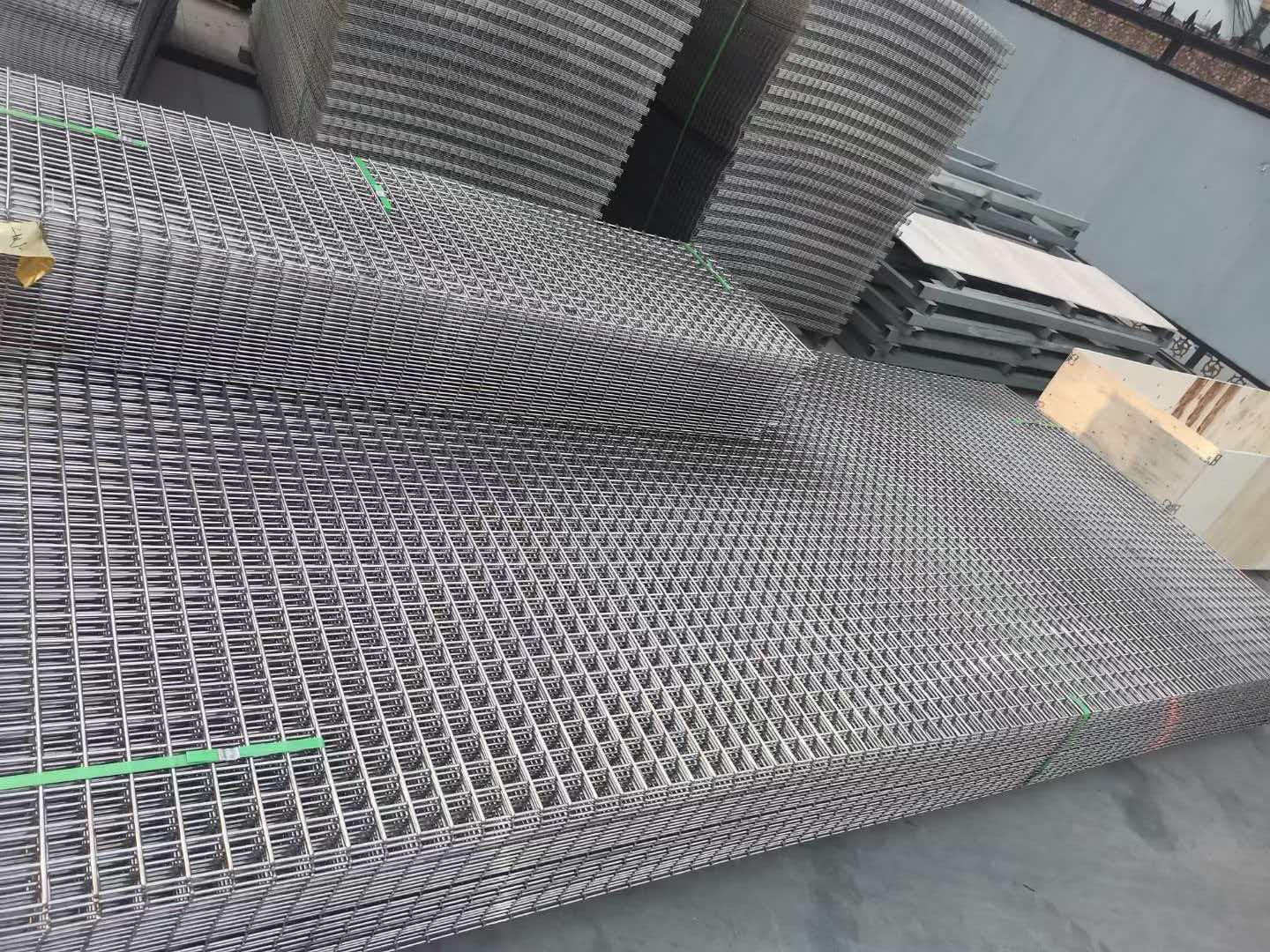 Estructura de panel de malla de alambre soldado duradero