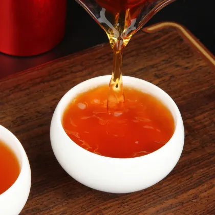 Jinjun Mei Wuyi China Black Tea - Wholesale Independent Small Cans Gift Boxes