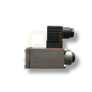 Hydraulic Directional Valve Catalog: Models WN1F-G24, WN1F-WG230, WN1D, WH1H, WH2H, WH1F, WH2R, WH1N, WH1R, WH1M, WH1D, WN1N, WN1H, WN1R, WN1Q-G24, and WN1Q-WG230 by HAWE