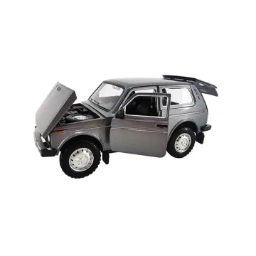 New 1:18 Scale Russia Ladaniva Limousine Diecast Model Car: Latest Arrival