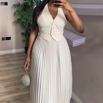Summer Street Two-Piece Vest and Pleated Skirt Set for Women