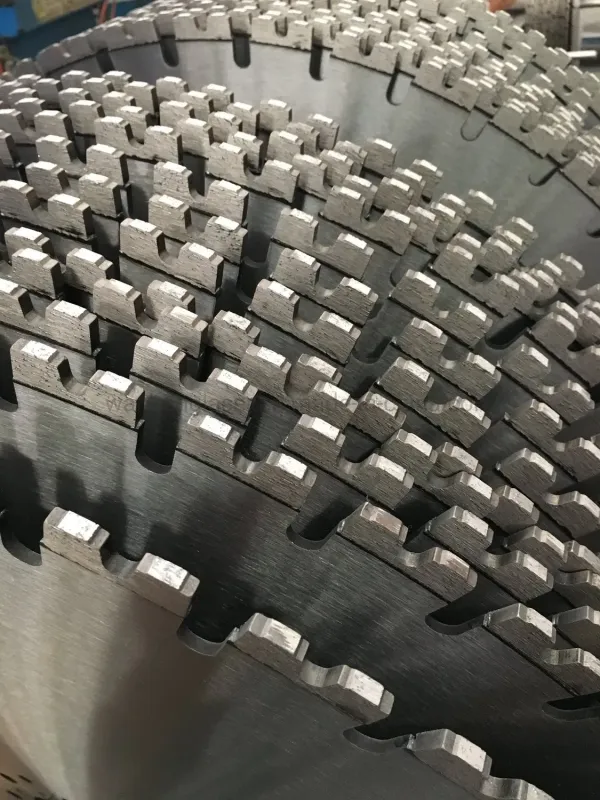 U Segment Laser Welded Diamond Wall Saw Blade for Reinforced Concrete Wall Cutting