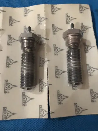 Deutz Engines 2011 1011 Diesel Engine Spare Parts - 01179016 Glow Plug