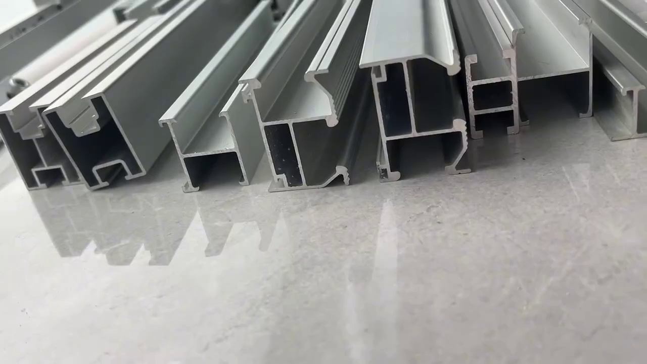 Solar Rail Mounting System for Aluminum Rails