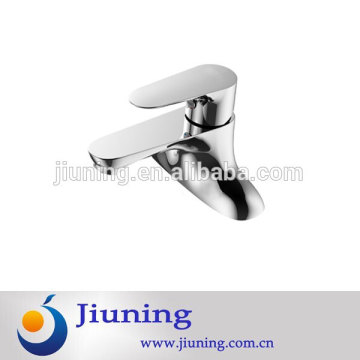high quality low price bathroom faucet