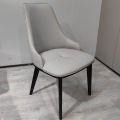Cadeiras de couro de estilo italiano modernas