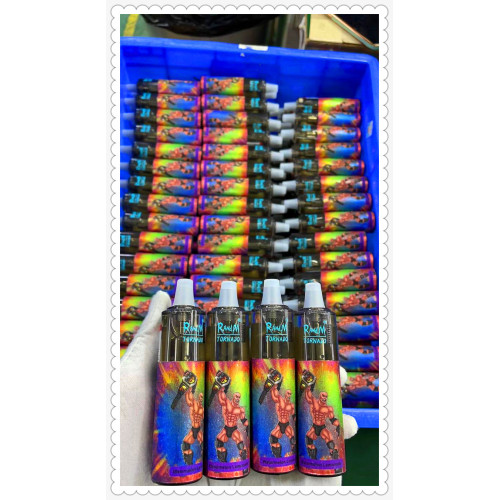 Randm Tornado 10000 Puffs Desechable Kit en el Reino Unido