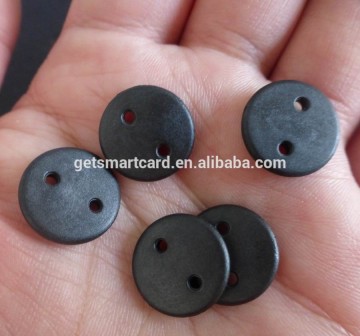Latest 15mm 13.56mhz Plastic Small button NFC Washable RFID Laundry Tag with two holes