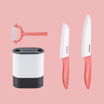 Ceramic Knife Set: 6 Inch Chef Knife & 4.5 Inch Fruit Cutter - 4 Piece Kit