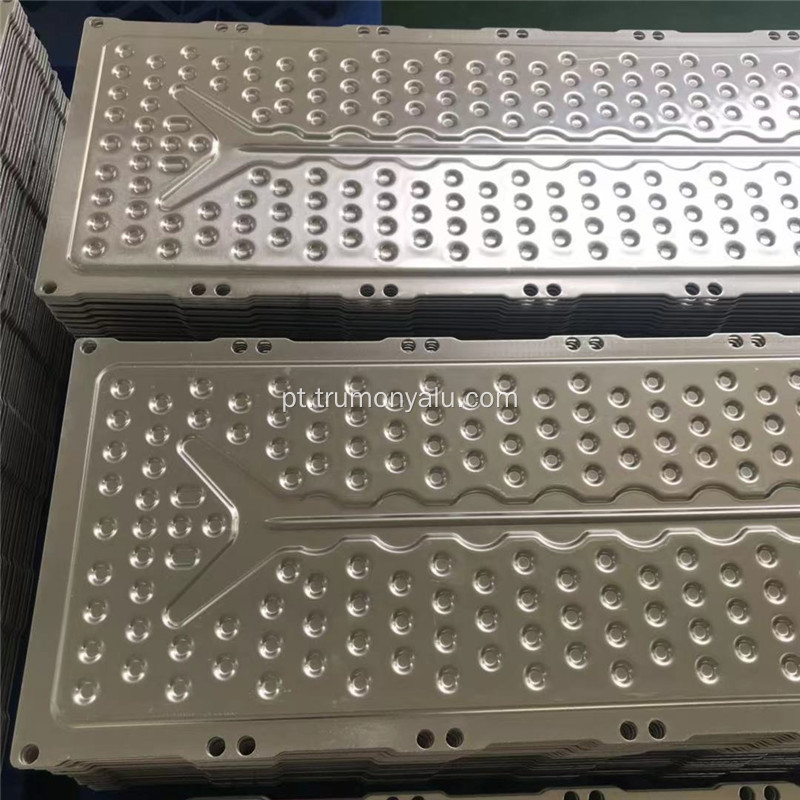 3003 instalação de placa de resfriamento de água de alumínio a vácuo brasado