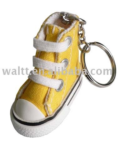 Custom Promotional High Quality Mini Shoes Keyring