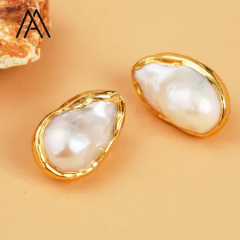 High Luxury Vintage French Design Pearl Stud Earrings: A Baroque Beauty for Women
