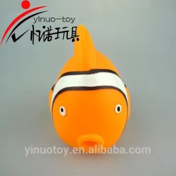 2017 promotional cheap plastic squirt animal bath toy orange fish toy