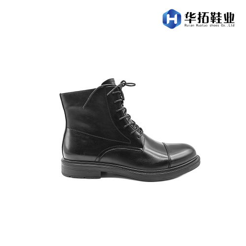 Κομψά δερμάτινα παπούτσια φορέματος για σύγχρονους επιχειρηματίες