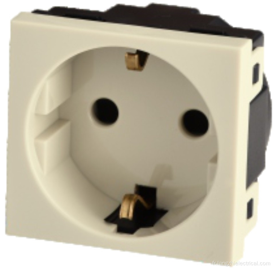 SCHUKO SOCKET 16A 250V ~